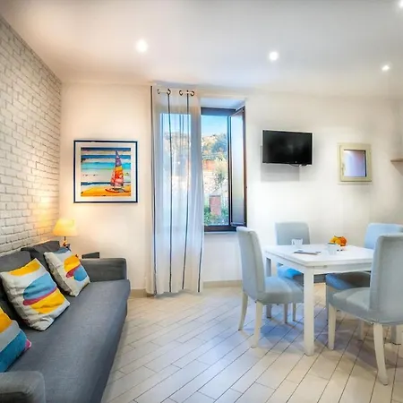 Διαμέρισμα Flat Quisisana, 1br, Sleeps 4, *